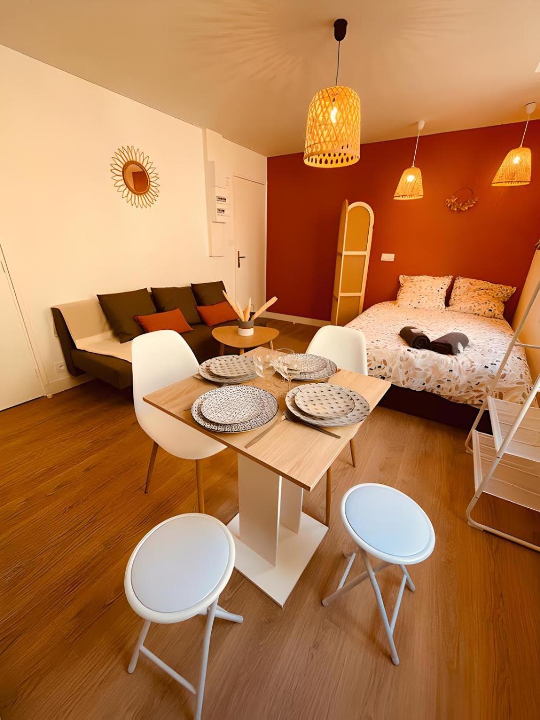 Apartamento Le Wild Terracota - Centre hitorique - Wifi et Netflix - stationnement à proximité Niort Exterior foto